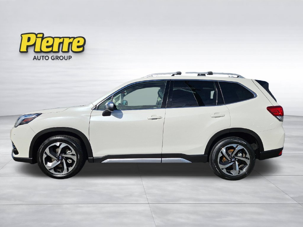Used 2024 Subaru Forester Touring w/ Convenience Package AWD/4WD image 2