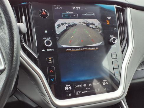 Used 2021 Subaru Outback Premium image 24