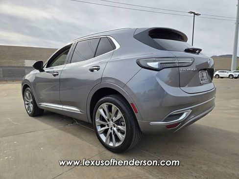 Used 2022 Buick Envision Avenir w/ Safety Package FWD image 4