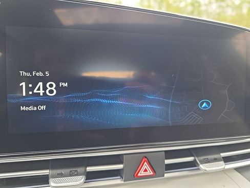 New 2026 Hyundai Elantra Limited FWD image 30