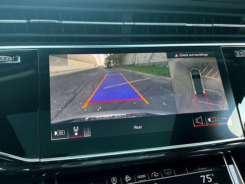 Used 2022 Audi Q7 3.0T Premium Plus w/ Premium Plus Package image 14