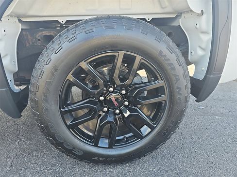 Certified 2023 GMC Sierra 1500 Elevation image 32