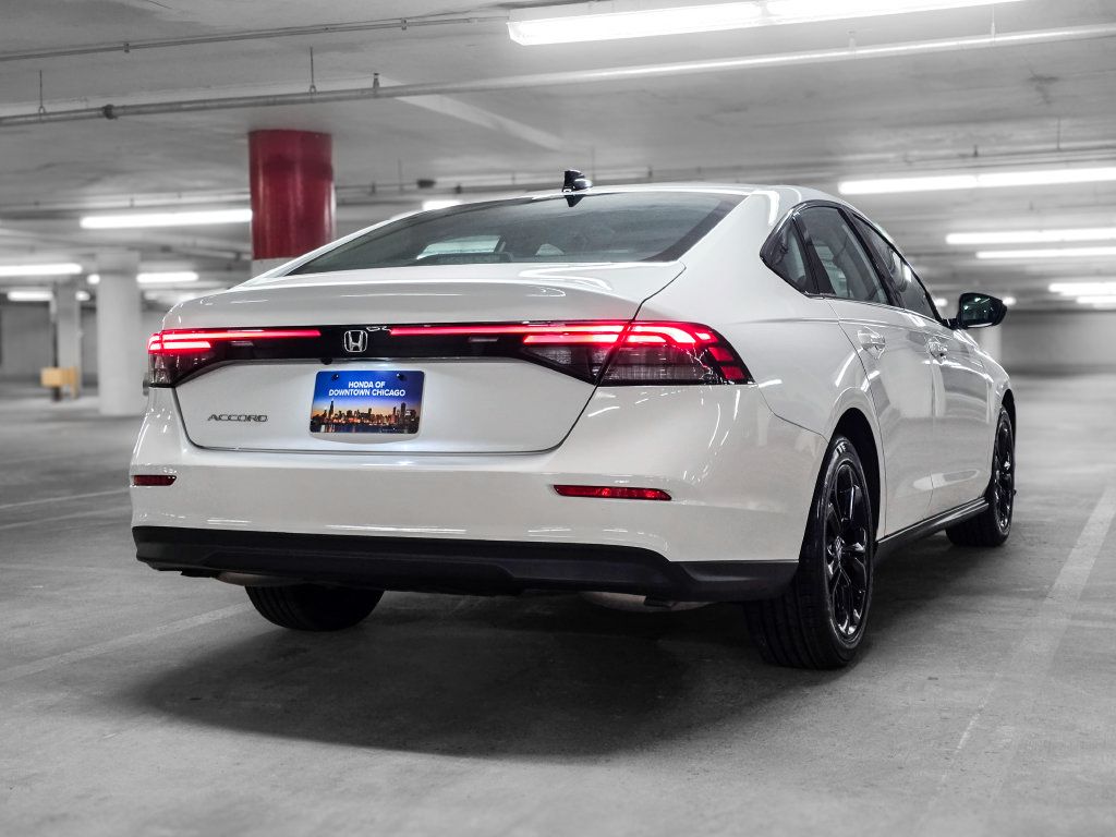 Used 2025 Honda Accord SE image 6
