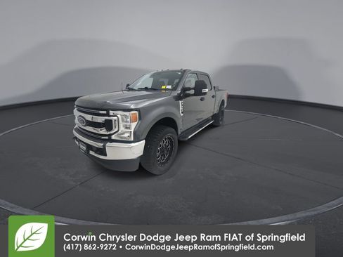Used 2020 Ford F250 XL w/ STX Appearance Package AWD/4WD image 4