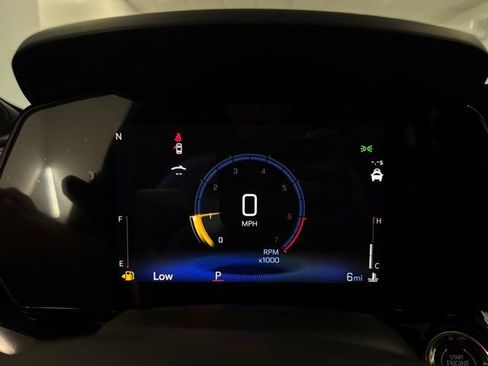 New 2026 Chevrolet Trax RS w/ Sunroof Package FWD image 17