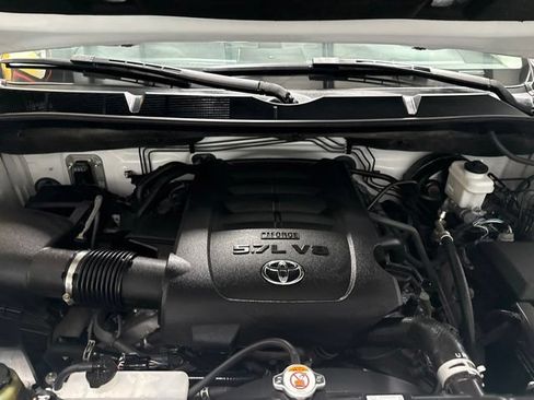 Used 2021 Toyota Tundra SR5 RWD image 29