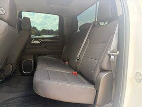 Used 2023 GMC Sierra 1500 SLE AWD/4WD image 7