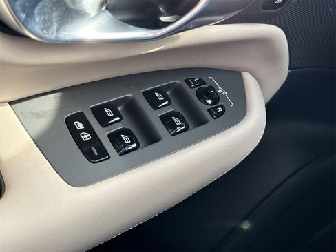 New 2026 Volvo XC90 T8 Ultra image 20