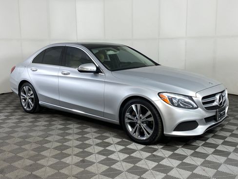 Used 2015 Mercedes-Benz C 300 4MATIC Sedan image 6