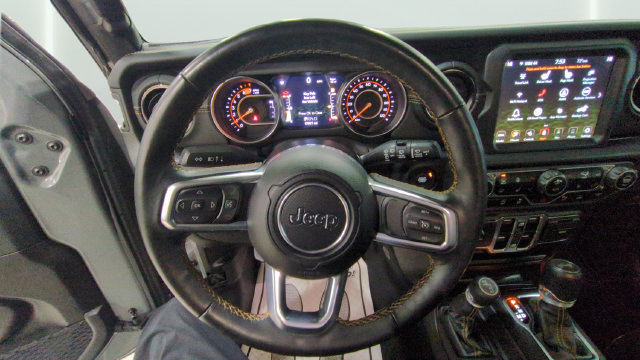 Used 2022 Jeep Wrangler Unlimited Sahara AWD/4WD image 22