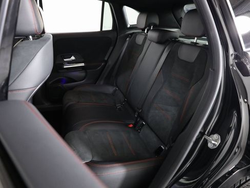 Certified 2022 Mercedes-Benz GLA 250 4MATIC image 35