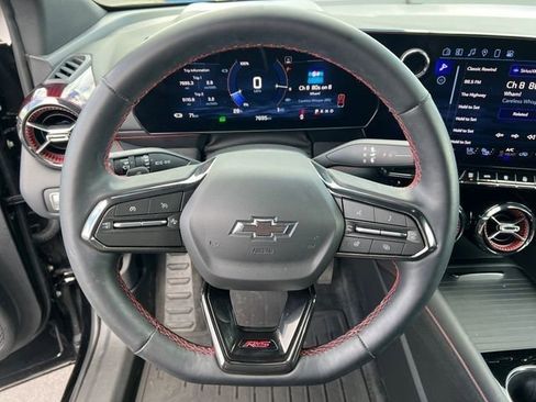 Certified 2025 Chevrolet Blazer EV RS image 33