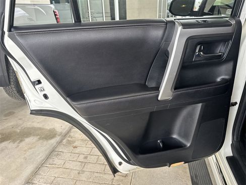 Used 2017 Toyota 4Runner Limited image 28