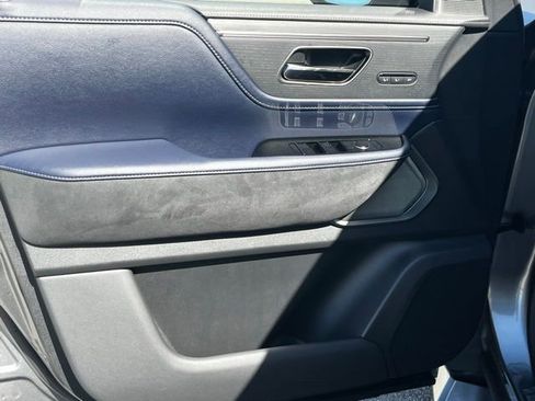 New 2026 INFINITI QX80 SPORT image 9