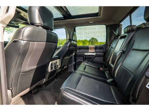 Used 2019 Ford F350 Lariat w/ Lariat Ultimate Package image 29