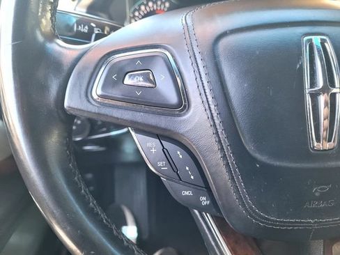 Used 2017 Lincoln MKZ Reserve w/ Luxury Package FWD image 28