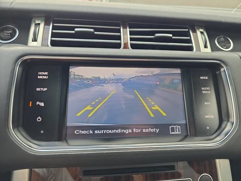 Used 2013 Land Rover Range Rover HSE image 37