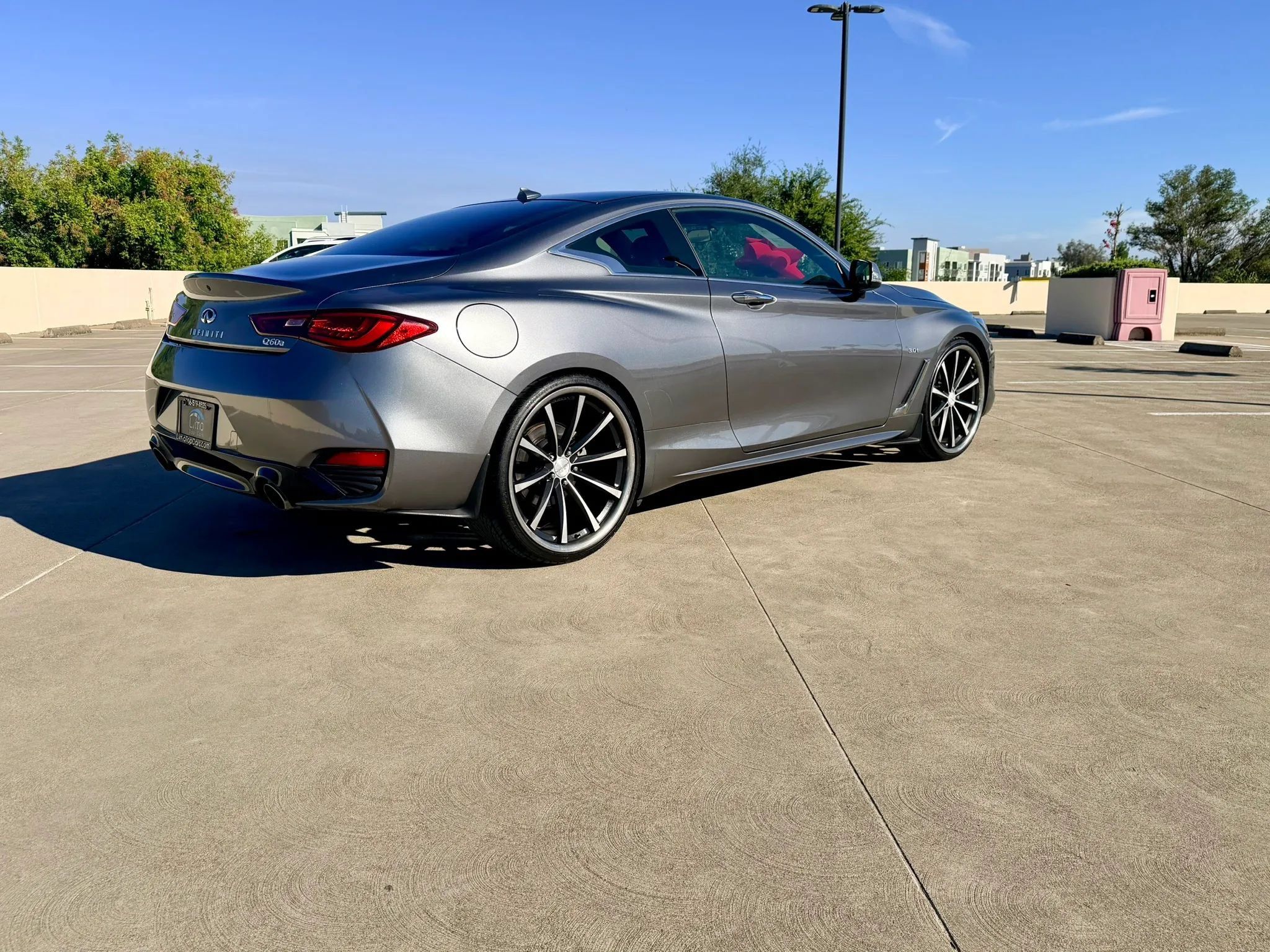 Used 2019 INFINITI Q60 3.0t w/ Cargo Package RWD image 10