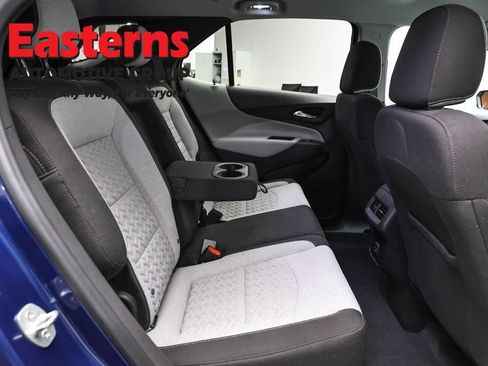 Used 2023 Chevrolet Equinox LT w/ Driver Convenience Package FWD image 23