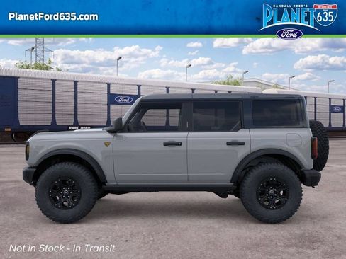 New 2026 Ford Bronco Badlands AWD/4WD image 4