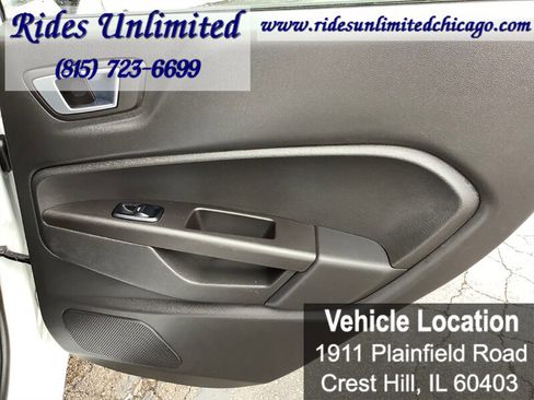 Used 2014 Ford Fiesta SE w/ Equipment Group 201A image 26