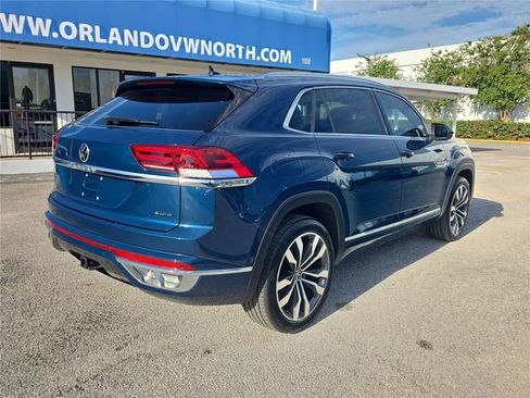 Used 2023 Volkswagen Atlas Cross Sport SEL Premium R-Line AWD/4WD image 4