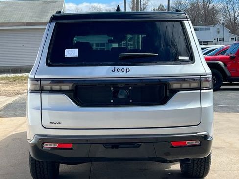 New 2026 Jeep Grand Wagoneer 4WD image 48