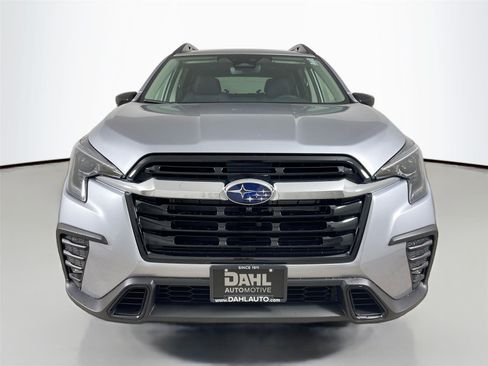 New 2026 Subaru Ascent Limited image 2