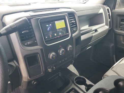Used 2018 RAM 2500 Tradesman w/ Chrome Appearance Group image 27