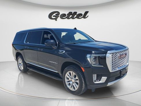 Used 2024 GMC Yukon XL Denali AWD/4WD image 3