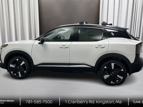 New 2026 Nissan Kicks SR w/ SR Premium Package image 8