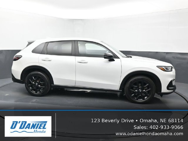 Used 2025 Honda HR-V Sport image 7