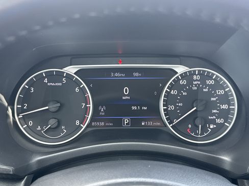 Used 2022 Nissan Sentra SV FWD image 18