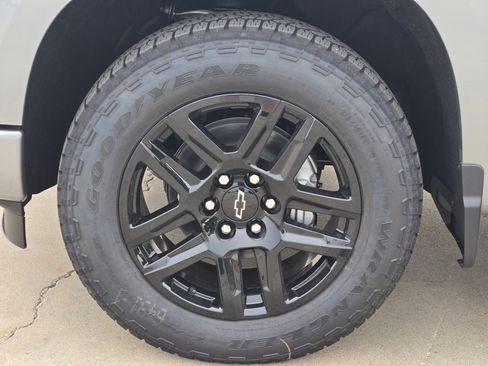 New 2026 Chevrolet Silverado 1500 Custom w/ Turbomax Blackout Package image 8
