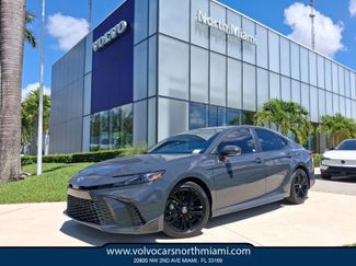 Used 2025 Toyota Camry SE FWD video 1