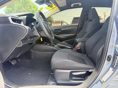 Used 2022 Toyota Corolla L FWD image 11