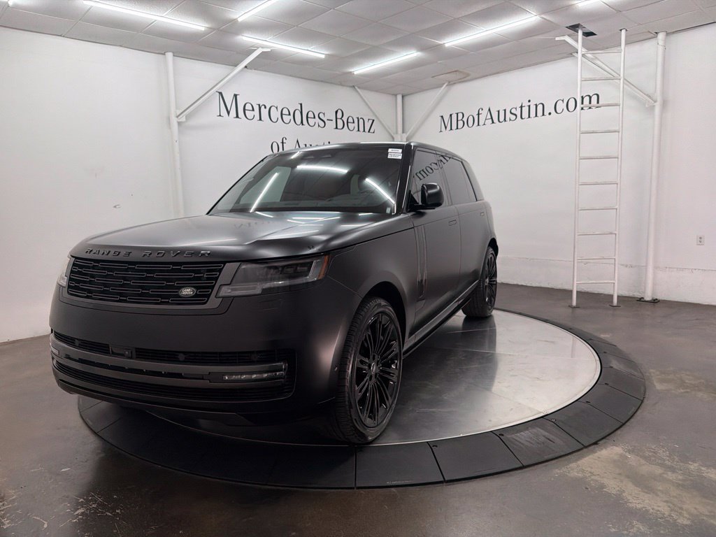 Used 2024 Land Rover Range Rover Long Wheelbase SE AWD/4WD image 3