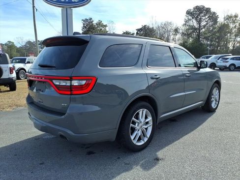 Used 2024 Dodge Durango GT image 2