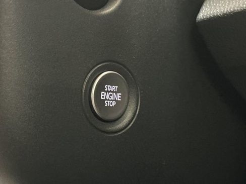 Used 2022 Volkswagen ID.4 Pro S image 28