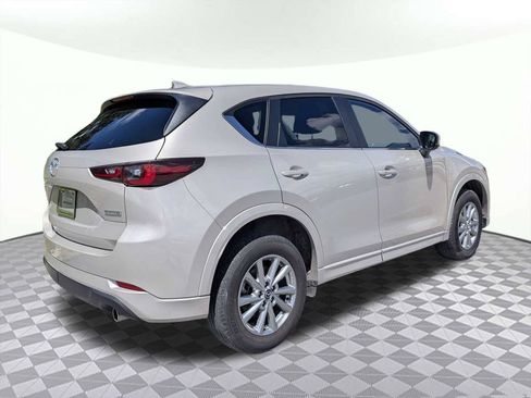 Used 2024 MAZDA CX-5 AWD 2.5 S w/ Select Package image 3