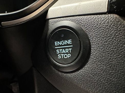 Used 2020 Ford Escape SE AWD/4WD image 14