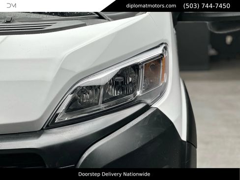 Used 2023 RAM ProMaster 2500 image 9