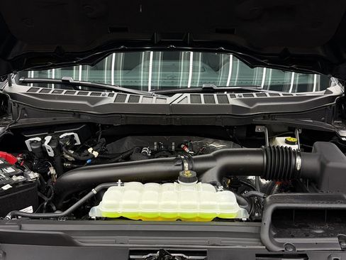 Used 2026 Ford F150 Lariat AWD/4WD image 19