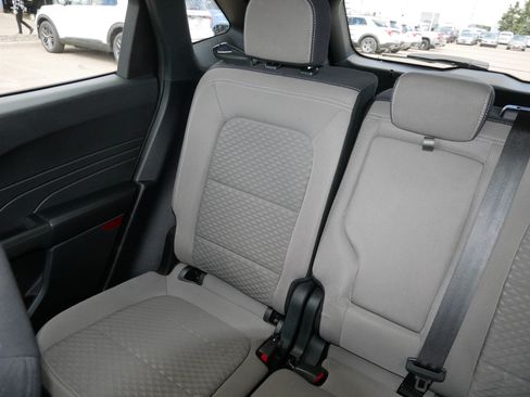 Used 2022 Ford Escape SE w/ SE Sport Appearance Package AWD/4WD image 12