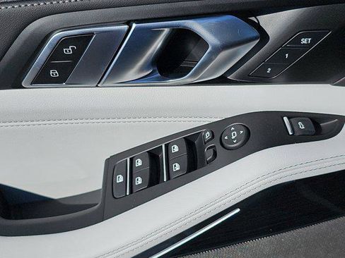 New 2026 BMW X5 sDrive40i w/ M Sport Package image 29