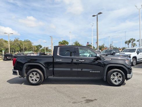 Certified 2024 GMC Sierra 1500 SLT image 2