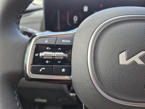 New 2026 Kia Carnival SX FWD image 18