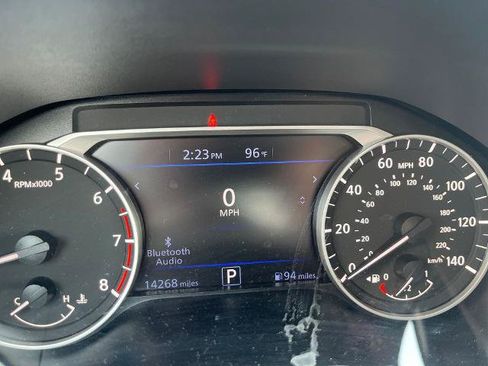Certified 2023 Nissan Altima 2.5 SV FWD image 15