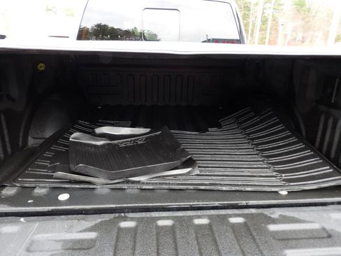 Used 2019 Ford F150 Lariat w/ Equipment Group 502A Luxury image 11