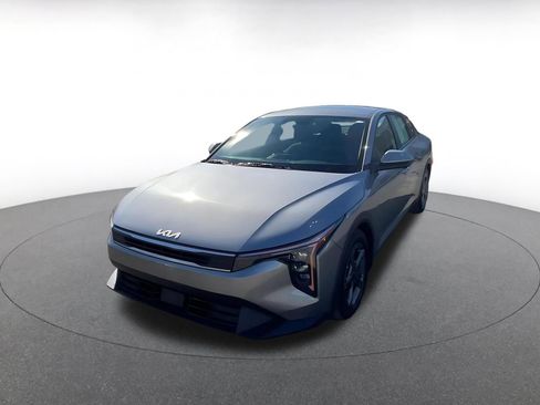 Used 2025 Kia K4 LXS image 7